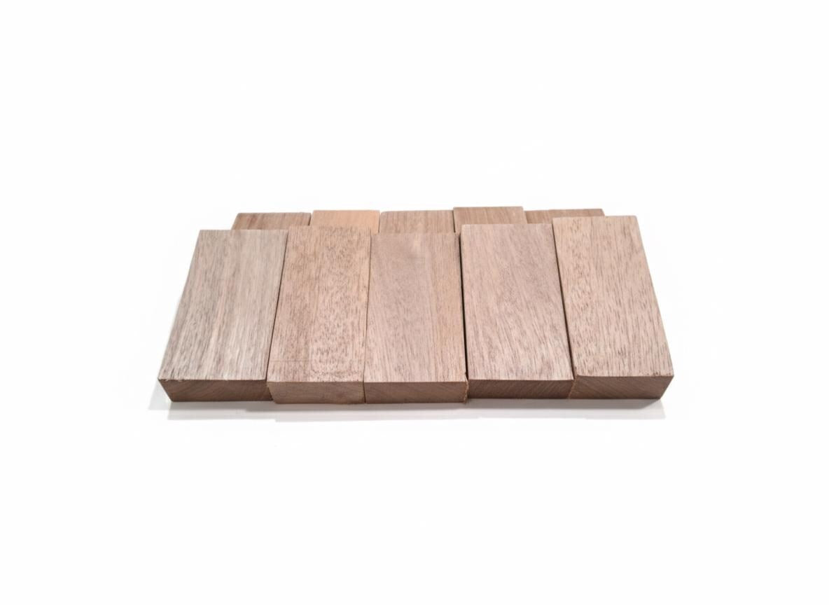 Silky Exotic Wood Blank – Rosé &amp; Golden Figure – Approx. 160 g Each