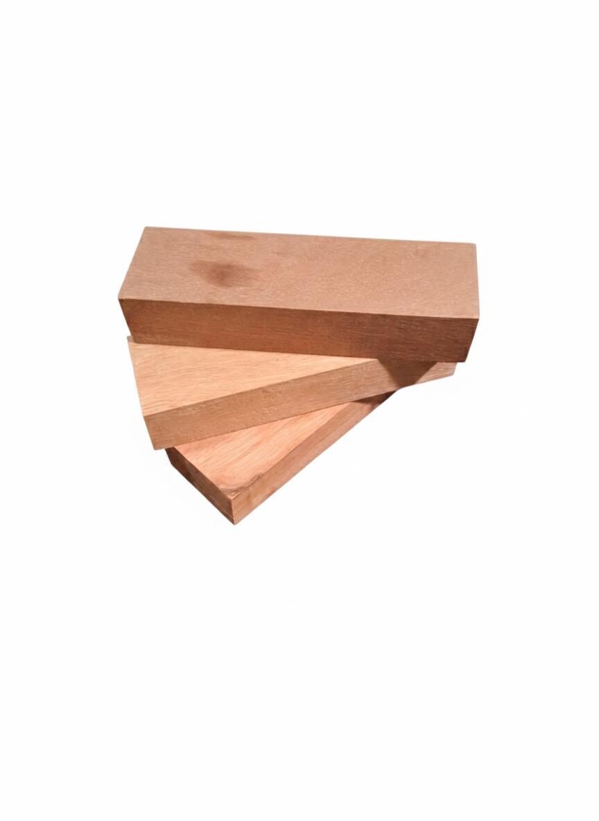 Premium Tropical Hardwood Turning Blank – Fine Grain – Red-Brown Figure