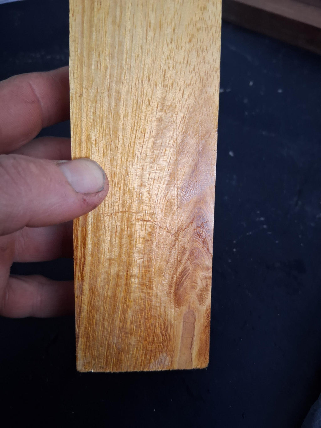 Dense Golden Exotic Hardwood Blank – Natural Eye &amp; Flowing Grain – 6 7/8" × 2" × 1"