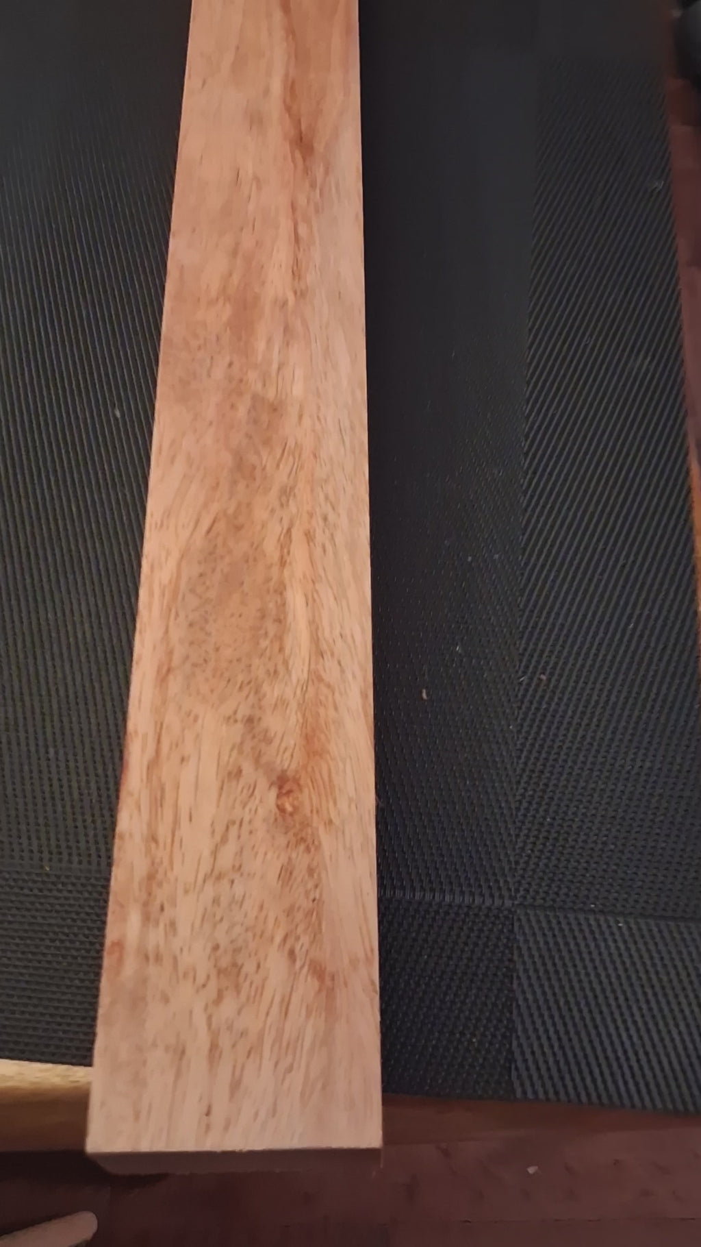 Premium Exotic Hardwood Board – Elegant Flowing Figure