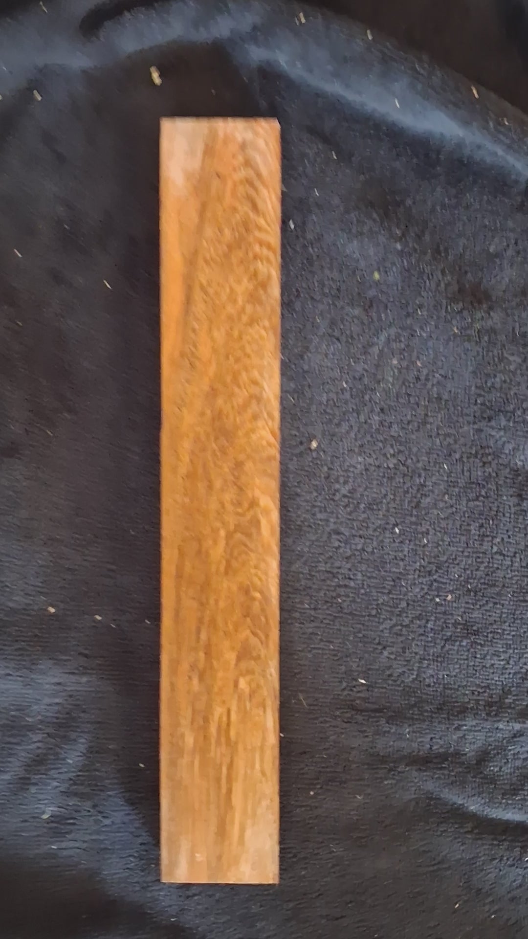 Canary Wood Exotic Blank – Golden Tones &amp; Highly Contrasted Grain – One of a Kind