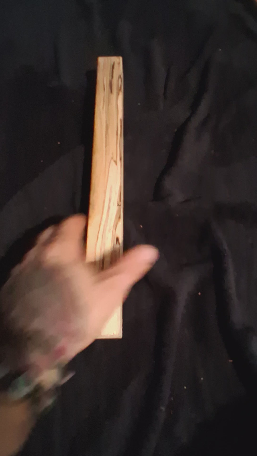 Piece d'érable spalterUnique Spalted Wood Blank – Dramatic Natural Zone Lines
